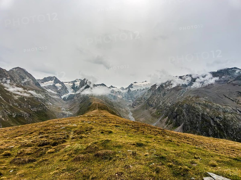 Panoramic view from the Hohe Mut over the Mutsattel and the Rotmoostal to the Gurglkamm in the Ötztal Alps, Hohe Mut Alm, Gurgl, Sölden, Tyrol, Austria
