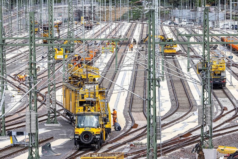 New Untertürkheim railway sidings. Train services are being reorganised as part of Stuttgart 21. Among other things, 33 sidings are being built. Stuttgart, Baden-Württemberg, Germany