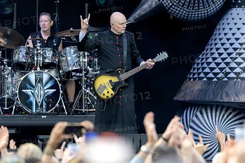 Billy Corgan, singer, guitarist, The Smashing Pumpkins, rock band, USA, The Aghori Tour 2025, open air at the Citadel Music Festival, 06.08.2025, Zitadelle Spandau, Berlin, Germany < english> THE SMASHING PUMPKINS, rock band, alternative, USA, The Aghori Tour 2025, open air at the Citadel Music Festival, August 6, 2025, Spandau Citadel, Berlin, Germany