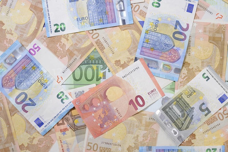 Various euro banknotes
