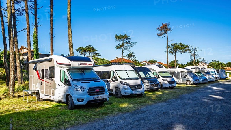 Campervans on Contis beach campersite, Saint Julien en Born, Saint-Julien-en-Born, Landes, France