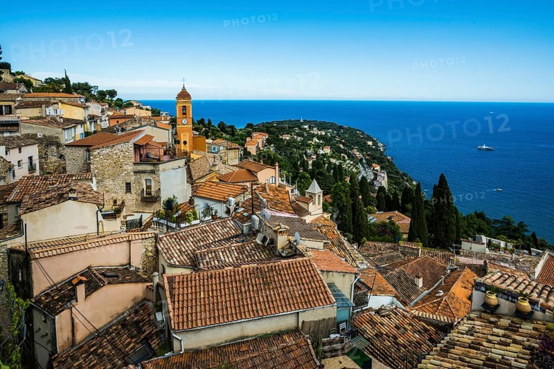 Picturesque mountain village overlooking the sea, Roquebrune, Roquebrune-Cap-Martin, near Monaco, Cote d'Azur, Alpes-Maritimes, Provence-Alpes-Cote-d'Azur, South of France, France