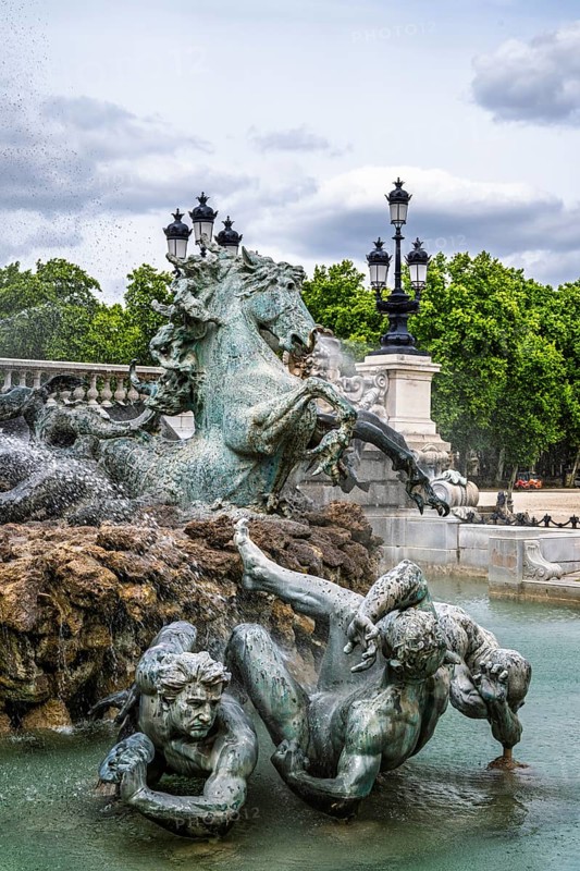 Fontaine du Char du Triomphe de la Concorde, Place des Quinconces, Bordeaux, Gironde, Nouvelle-Aquitaine, France