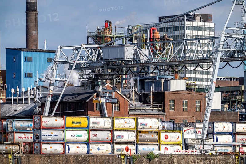 Scenery of Chempark Leverkusen, Bayer Leverkusen, chemical park, chemical plant, river Rhine, cargo ship, North Rhine-Westphalia, Germany
