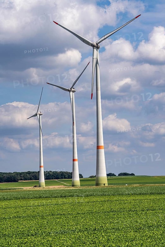 Rheurdt wind farm, south of Ismus, 3 Enercon E-115 wind turbines, North Rhine-Westphalia, Germany