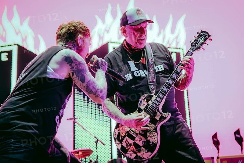 Frank Carter (singer) and Steve Jones (guitarist) from the Sex Pistols ft. Frank Carter live in the Berlin Zitadelle Spandau on 04.07.2025