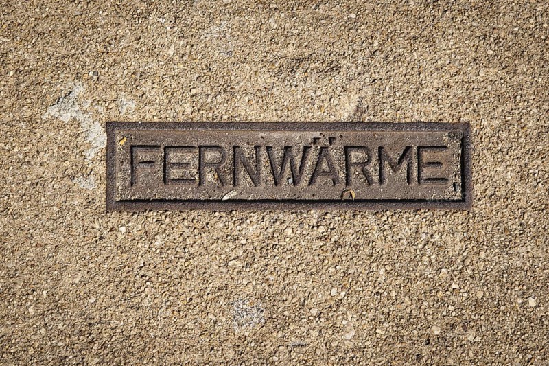 Sign for district heating on a manhole cover in Wuppertal, Germany