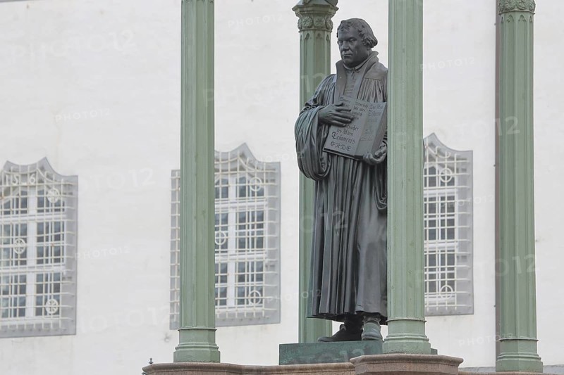 Luther monument with Bible and New Testament, Martin Luther, inscription, hands, carry, open, open, present, market square, Luther city Wittenberg, Fläming, Saxony-Anhalt, Germany