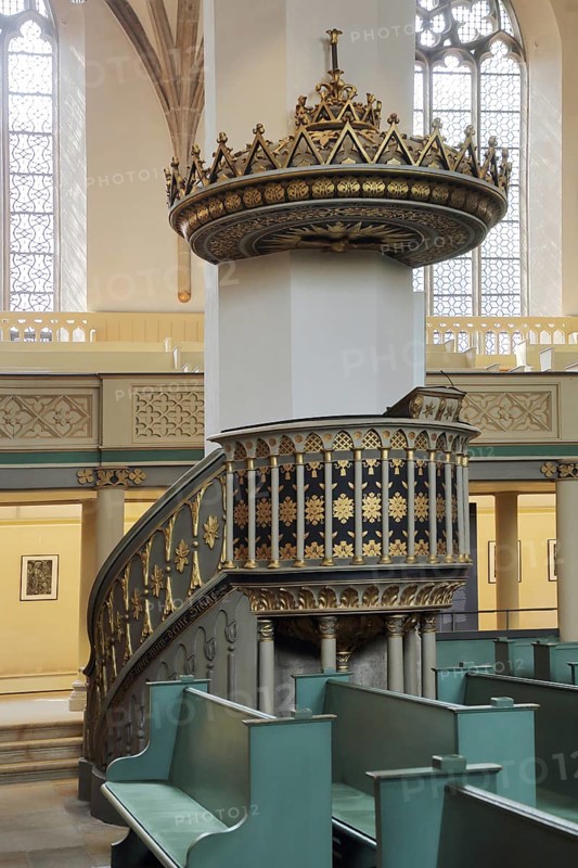 Pulpit with pulpit cover, UNESCO St. Mary's Church, interior view, pulpit bonnet, sounding board, pulpit canopy, arts and crafts, town church, market square, Luther city Wittenberg, Fläming, Saxony-Anhalt, Germany