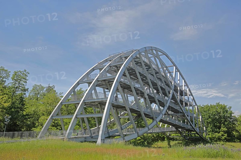 Bitterfeld Arch by architect Claus Bury, arch bridge 81m long 28m high 14m wide, modern art, steel construction, landmark, Bitterfeld, Saxony-Anhalt, Germany
