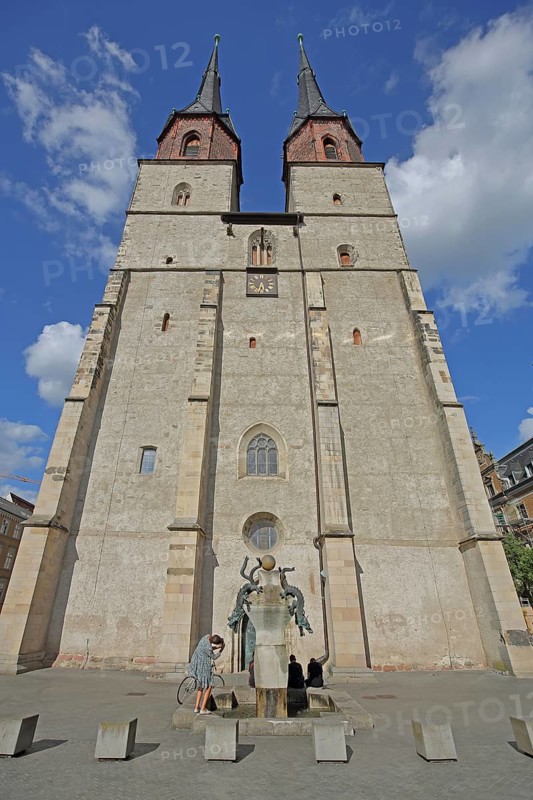 Late Gothic Market Church of Our Lady, Renaissance, landmark, twin towers, view upwards, Hallplatz, Halle an der Saale, Saxony-Anhalt, Germany