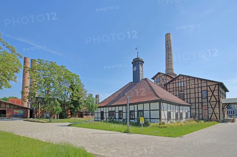 Halloren- und Salinemuseum, former salt works, factory and production for salt extraction, chimney, half-timbered house, museum, Halle an der Saale, Saxony-Anhalt, Germany