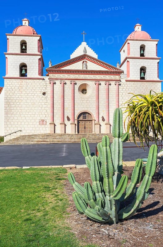 Santa Barbara Mission, Santa Barbara, California, USA