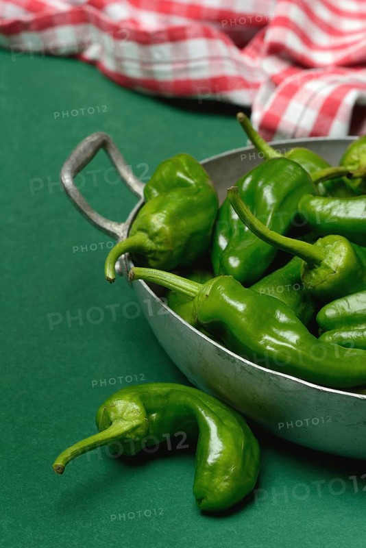 Padron chilli peppers in shell, Pimientos de Padron