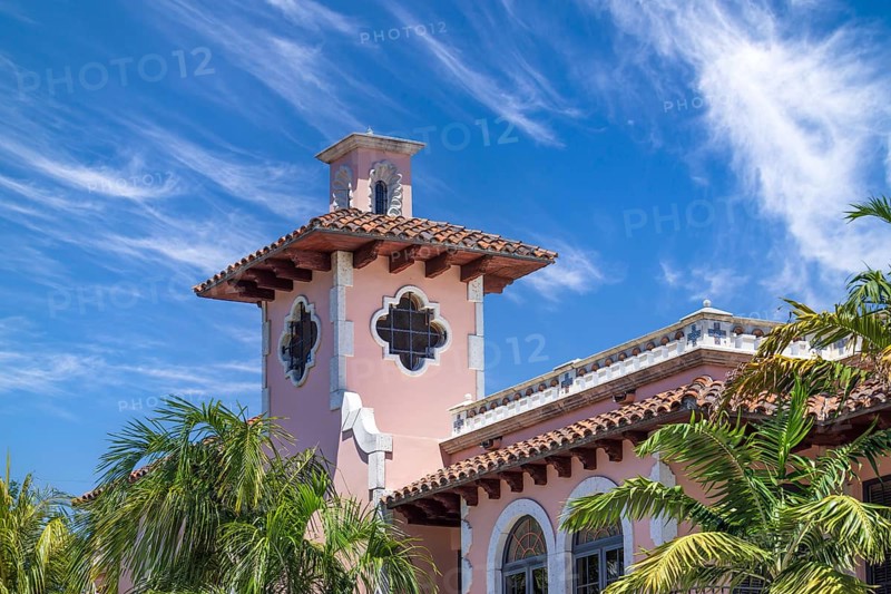 Fort Lauderdale, Las Olas Boulevard, travel attraction with shops, restaurants and entertainment