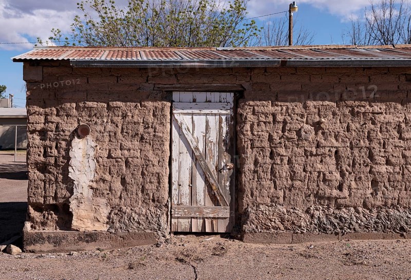 Pueblo style adobe architecture of NM Vintage Wines resturant and wine bar in Mesilla, New Mexico
