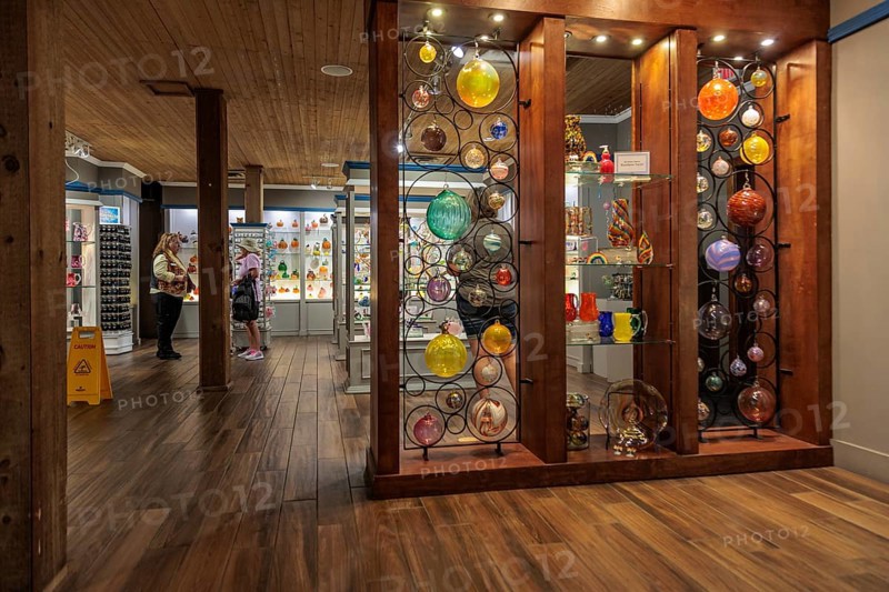 Mountain Blown Glass store at the Dollywood amusement park in Pigeon Forge, TN