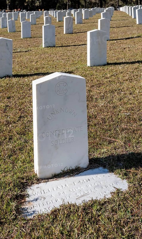 Headstones of many unknown confederate soldiers at the Enterprise Confederate Cemetery in Enterprise, Mississippi, USA