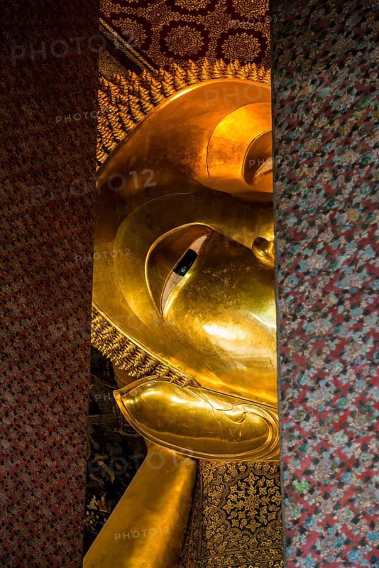 Wat Pho (Temple of the Reclining Buddha), Bangkok, Thailand