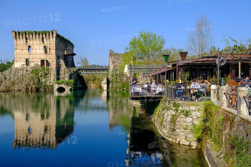 Ponte Visconteo, Mincio, Borghetto, Valeggio sul Mincio, Verona Province, Veneto, Italy