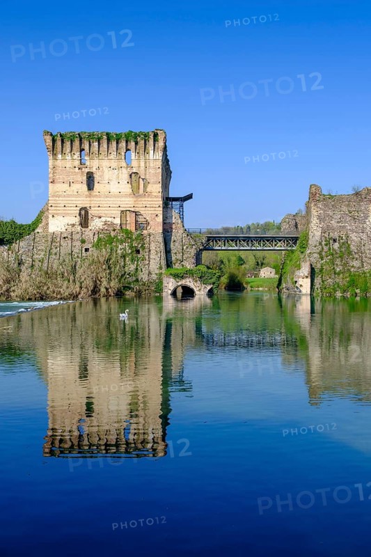 Ponte Visconteo, Mincio, Borghetto, Valeggio sul Mincio, Verona Province, Veneto, Italy