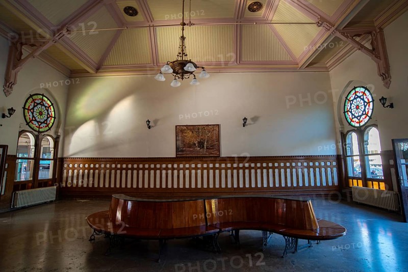 Istanbul, Turkey 10th November 2022 Elegant interior design of the waiting room at Sirkeci train station, once the terminus of the Orient Express, Istanbul, Turkey