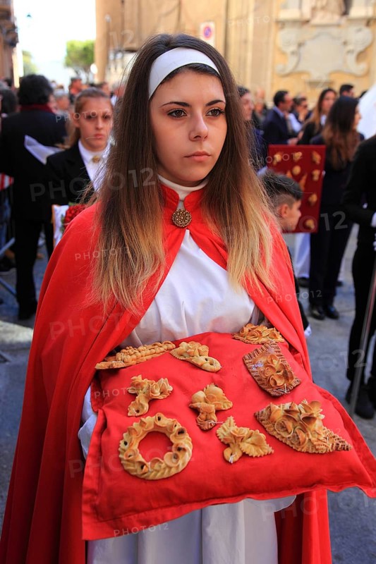 Sicily, Trapani, Good Friday mystery procession La Processione dei Misteri, groups accompany the procession with the mysteries