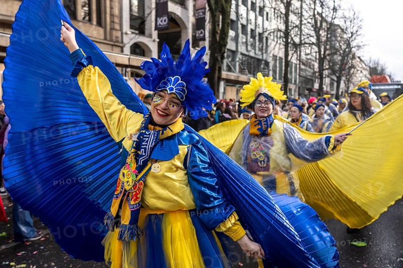 Foot group at the Düsseldorf Rose Monday procession, dancers, North Rhine-Westphalia, Germany