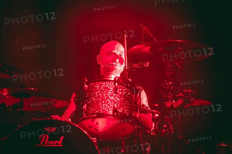 Drummer Ben Johnston from Biffy Clyro live on Futique Tour 2026 in Berlin's Max-Schmeling-Halle on 16.02.2026