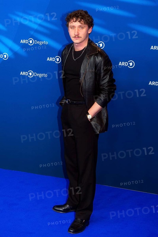 Aaron Friesz, BLUE HOUR, Photo Call, Hotel Telegraph Office, Berlin, 13.02.2026