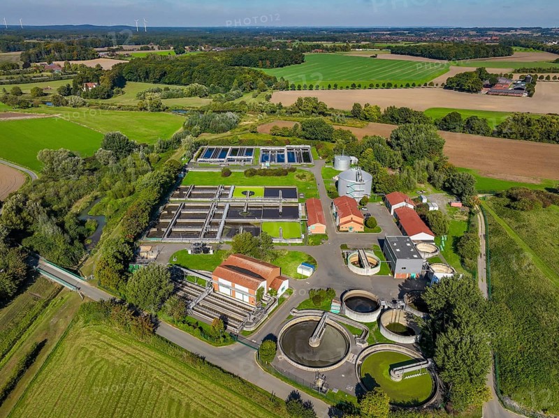 Datteln, North Rhine-Westphalia, Germany - Wastewater treatment at the Datteln sewage treatment plant, KLA Dattelner Mühlenbach, left Dattelner Mühlenbach, behind the restored river Lippe