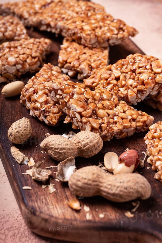 Kozinaki with peanuts, dessert, gozinaki, traditional Georgian cuisine, no people