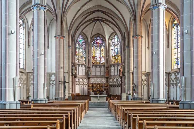 Interior of the Roman Catholic parish church of St. Lamberti in Gladbeck, Ruhr region, North Rhine-Westphalia, Germany