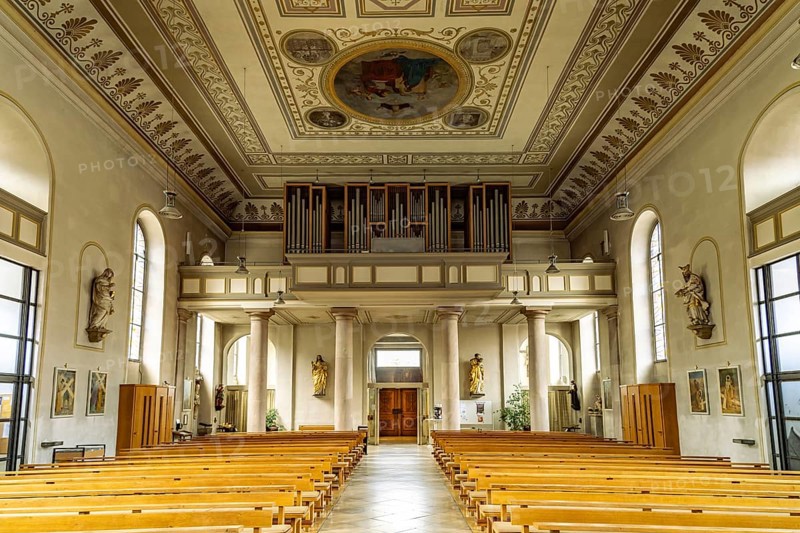 Interior and organ of the Catholic Church of Our Lady in Fürth, Middle Franconia, Bavaria, Germany