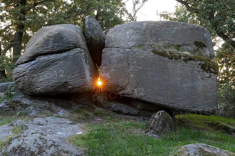 Sun shines through a small gap on the equinox at Teufelsstein Pließkowitz, Sun Shrines of Upper Lusatia, Bautzen, Upper Lusatia, Saxony, Germany