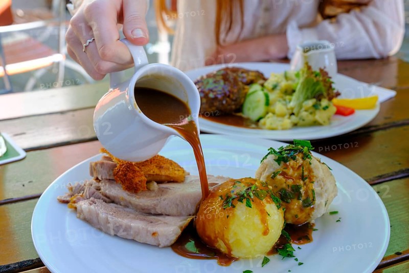 Roast pork with dumplings and sauce, Steiner Bräustüberl, Stein an der Traun, Chiemgau, Upper Bavaria, Bavaria, Germany