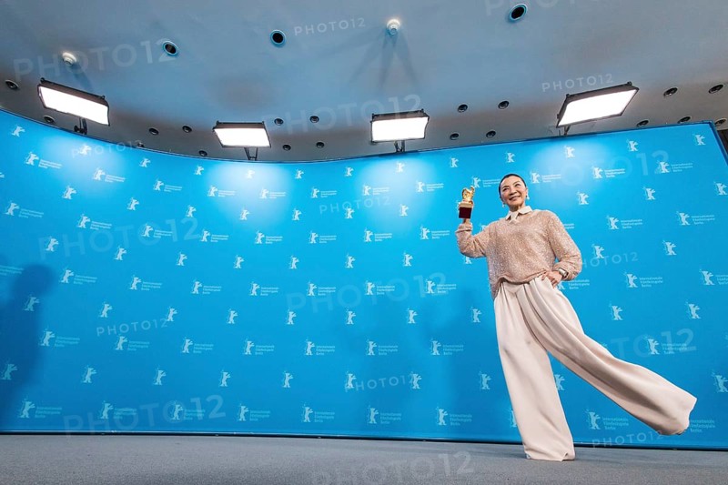 Michelle Yeoh with the Golden Bear at the photo call at the Hyatt Hotel Berlin on 13.02.2026. The 76th Berlin International Film Festival will take place from February 12 to 22, 2026