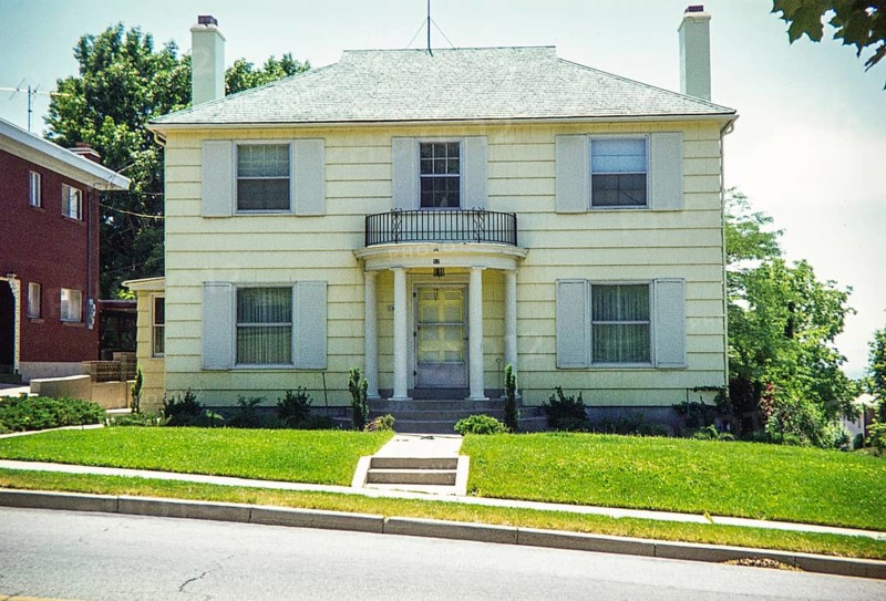 House c 1894 built in Colonial Revival architectural style, H Street, Avenues Historic District, Salt Lake City, Utah, USA 1977