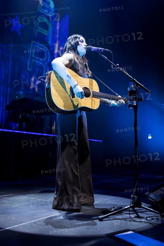 Amy Macdonald live on Is This What You've Been Waiting for? Tour in Berlin's Tempodrom on 11.02.2026