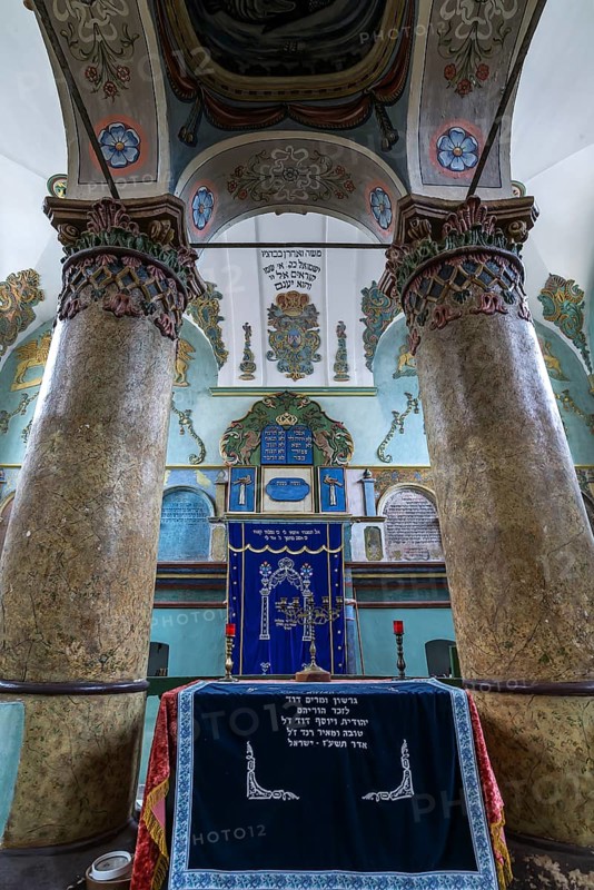Central Bima, a parish in the back, curtain in front of the Torah shrine, synagogue in Lancut formerly Landshut, Poland