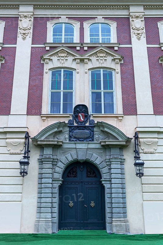 Entrance portal of Lan´cut Castle, 17th century, Lancut formerly Landshut, Poland