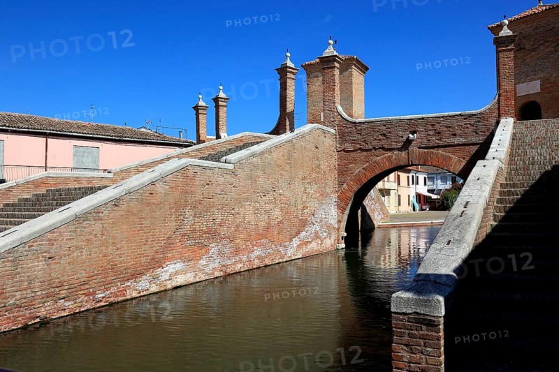 Ponte dei Trepponti, Three Bridges Bridge, in Comacchio, Ferrara Province, Emilia Romagna, Italy