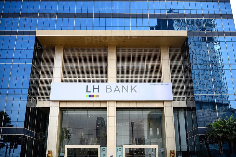 Bangkok, Thailand. March 13th 2025. Land and Houses Bank, company head office, Q House, Lumphini Building Sathon Road, central financial district, Bangkok, Thailand