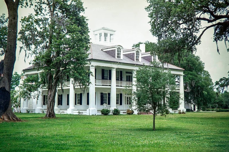 Grand architecture of the Houmas House Plantation, historic landmark in Burnside, Louisiana, USA 1976