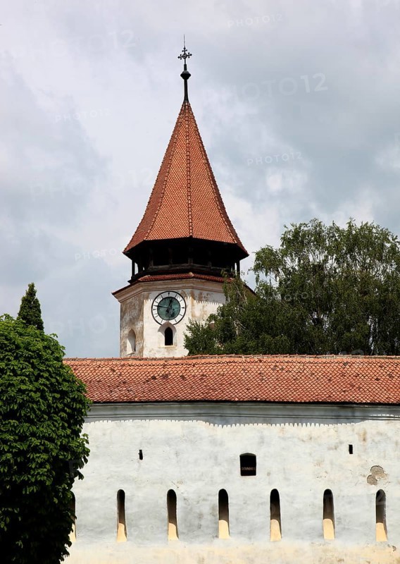 Fortified church of Tartlau, Prejmer, over 270 chambers on four floors are built into the interior of the castle walls, which served as a refuge and storage space for the villagers during sieges, one of the best-preserved fortified churches in Transylvania, Romania