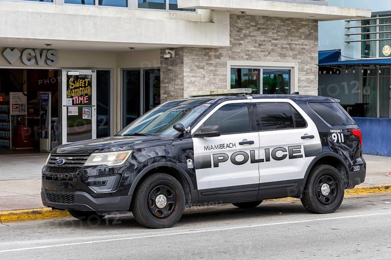 Police car Miami Beach Police police car on Ocean Drive in Miami Beach, USA