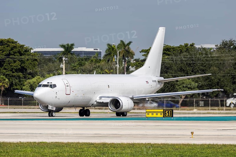 A Boeing 737-300 (SF) aircraft of Sky High Aviation Services with the registration number HI1089 at Miami Airport, USA
