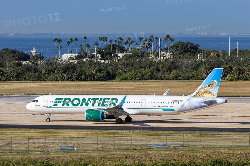 A Frontier Airlines Airbus A321neo aircraft with license plate N669FR at Tampa airport, USA