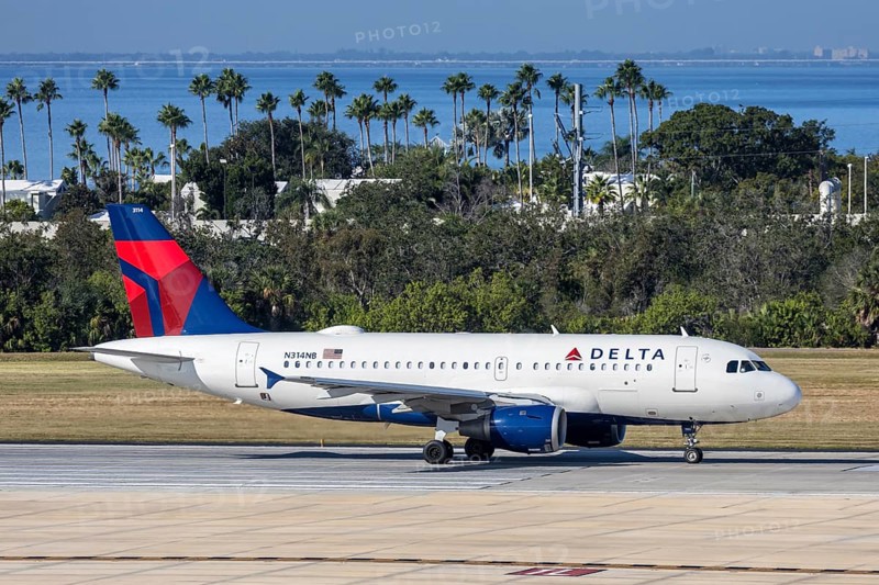 An Airbus A319 Delta Air Lines aircraft with license plate N314NB at Tampa airport, USA