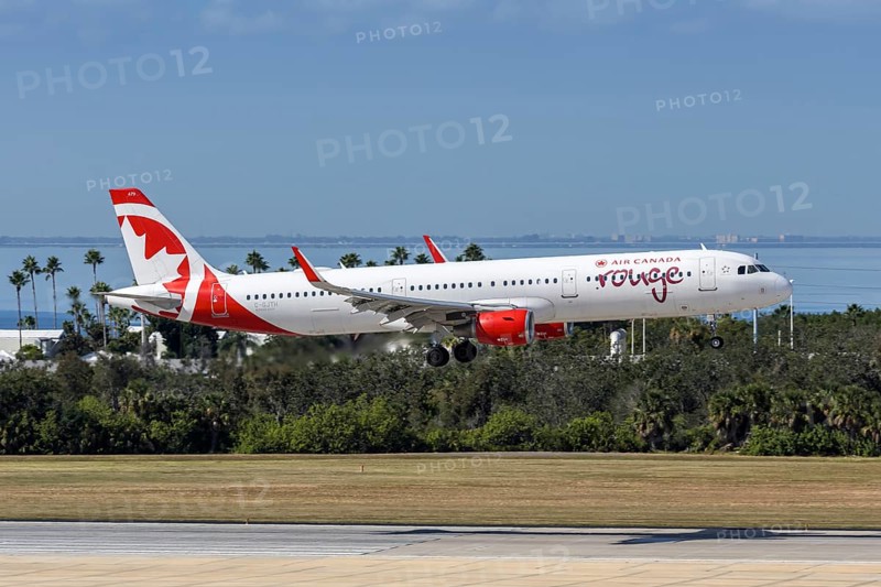 An Air Canada Rouge Airbus A321 aircraft with the license plate C-GJTH at Tampa airport, USA